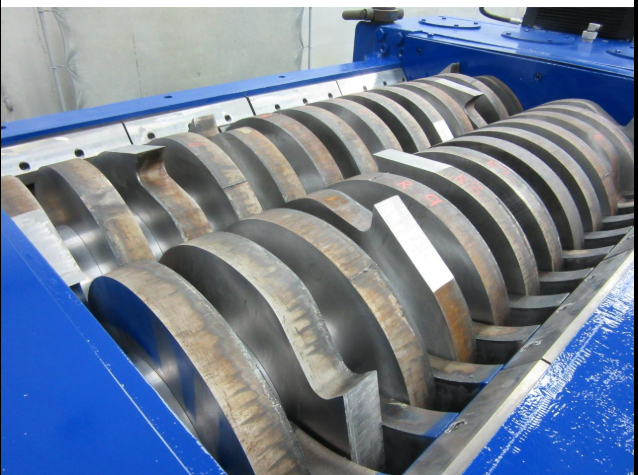 آلة التقطيع